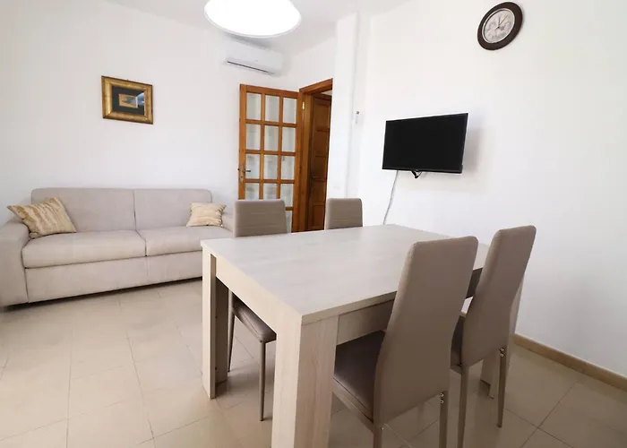 Casa Ambra, Otranto, 4 Guests * Otranto